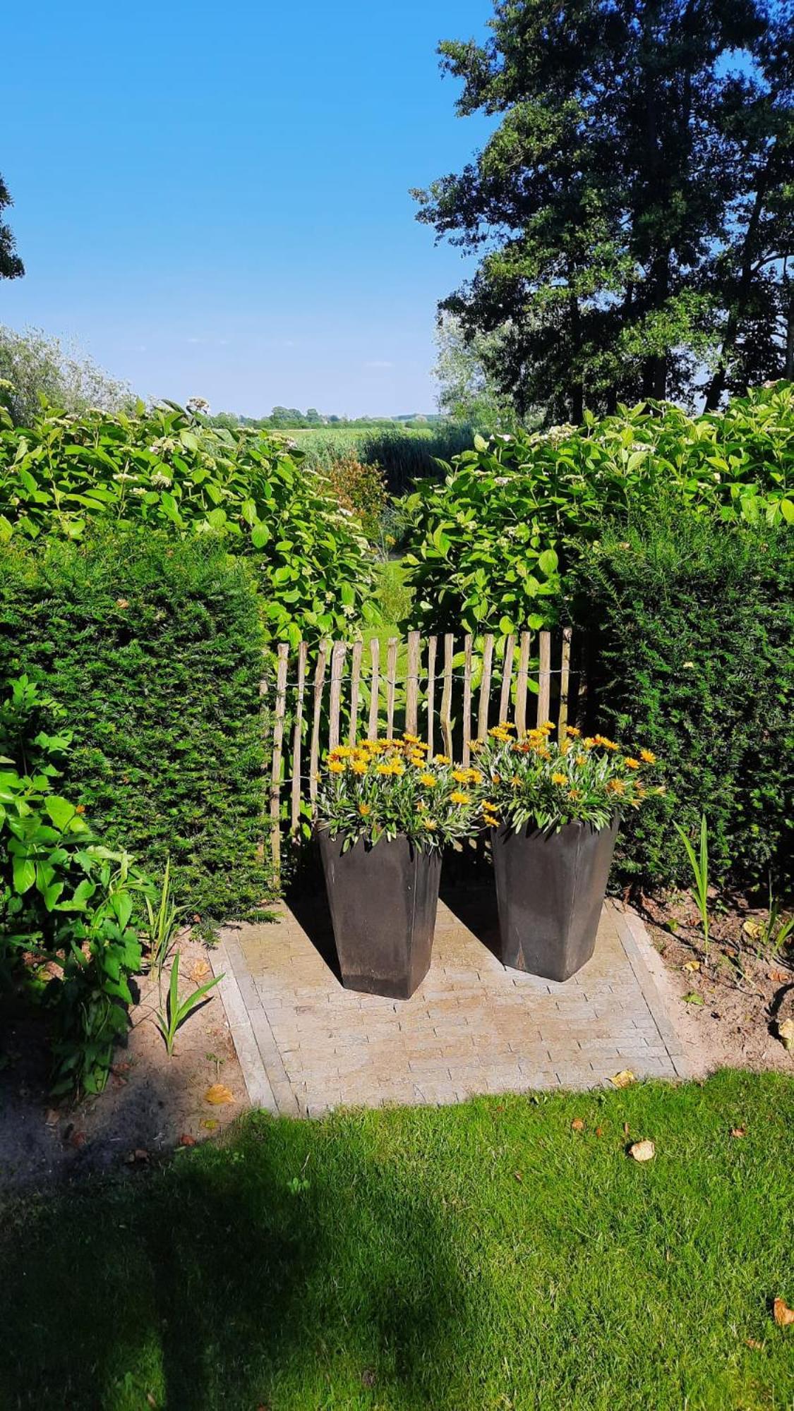Vakantiehuis Onder De Peppel Met Sauna En Jacuzzi Wijk en Aalburg エクステリア 写真